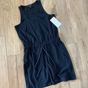 Athleta dress NWT size 4